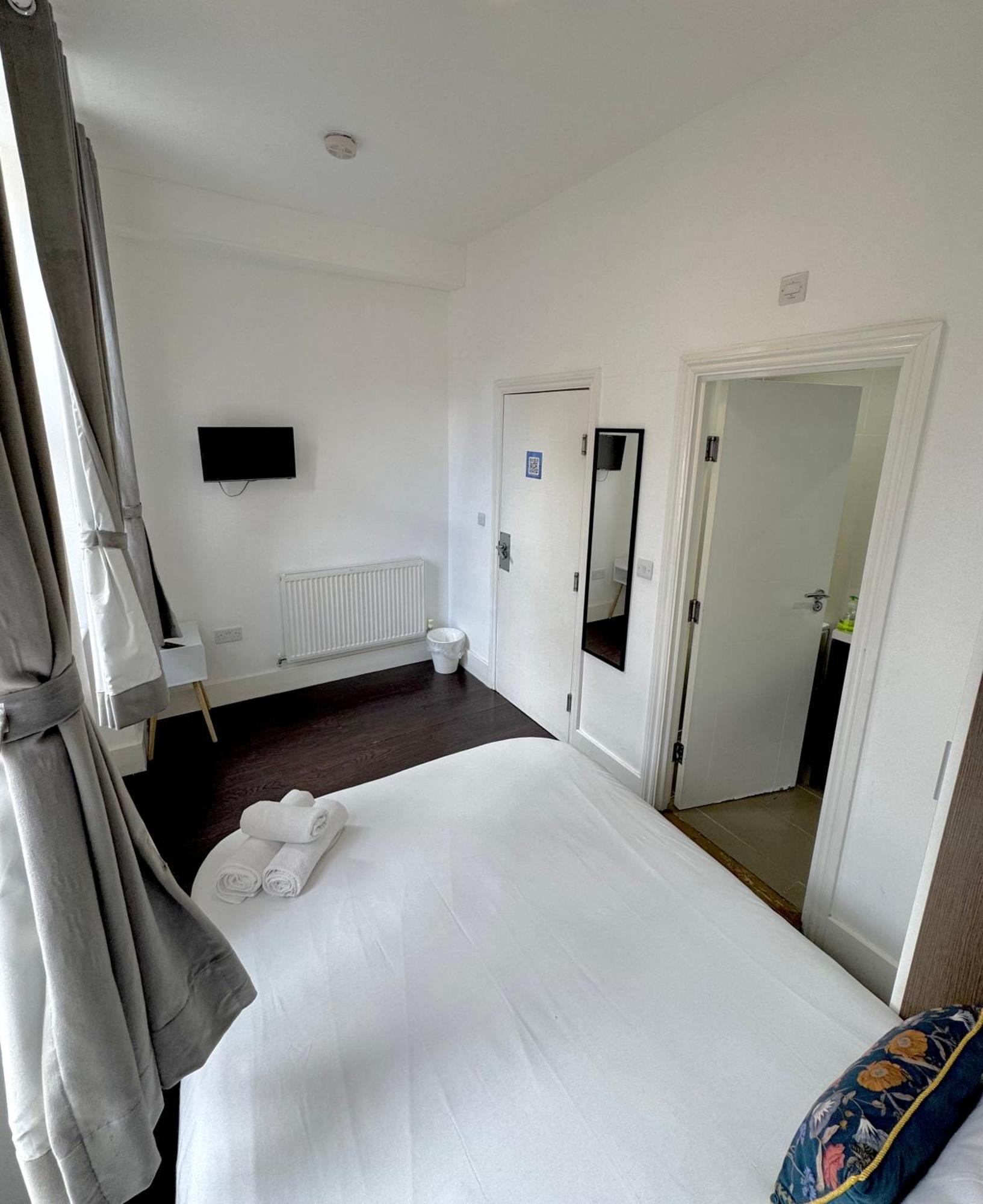 Charlotte Street Rooms By News Hotel London Exterior photo